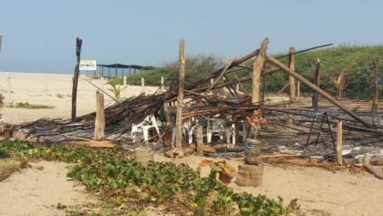 No tener madre nivel: Sujetos armados destruyen y queman campamento tortuguero en Oaxaca