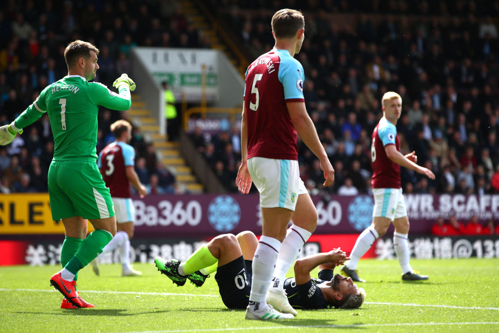 En imágenes: Los rostros del Manchester City sufriendo por ganarle al Burnley