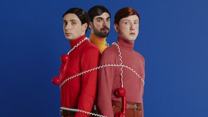 Two Door Cinema Club estrena nuevo sencillo y anuncia el lanzamiento de su próximo álbum