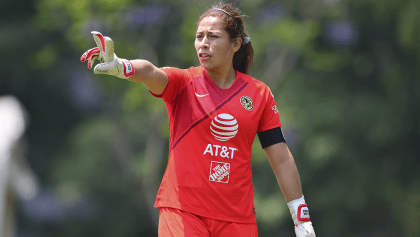 ¡Orgullo nacional! Cecilia Santiago es nueva jugadora del PSV Femenil