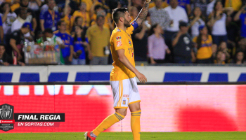 ¡Adiós, 'Jefe'! Gignac superó a Tomás Boy como goleador del Clásico Regio