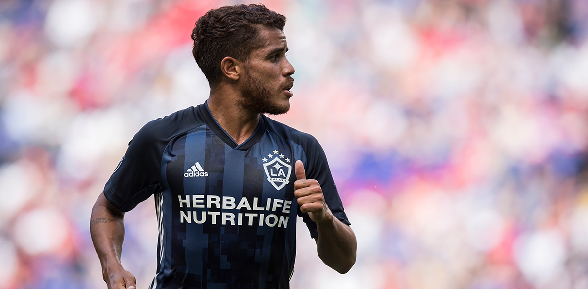 ¿Otra baja? Jonathan dos Santos se lesionó y peligra para Copa Oro