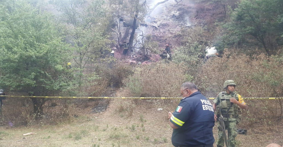 Todo lo que sabemos de la aeronave que se desplomó en Atizapán; al menos un muerto