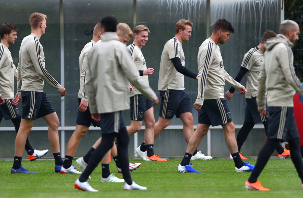 Los 3 jugadores del Ajax que podrían no enfrentar al Tottenham por ayuno del Ramadán