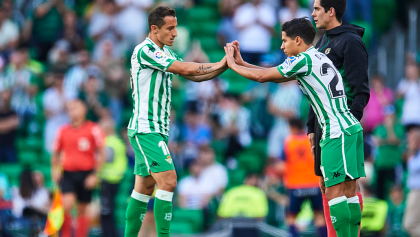 ¡A ahorrar! Betis, Lainez y Guardado enfrentarían a Gallos y Puebla en México