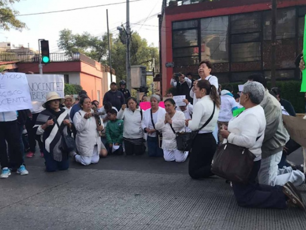 manifestación-sacerdote-leonardo-avendaño