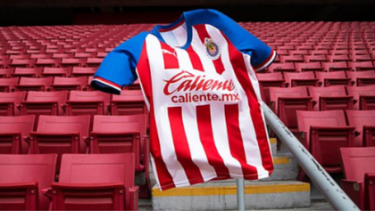 ¡Ahora sí! Chivas presentó sus nuevos uniformes para el Apertura 2019