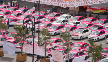 Taxistas de CDMX fingen pelea para secuestrar a menores de edad