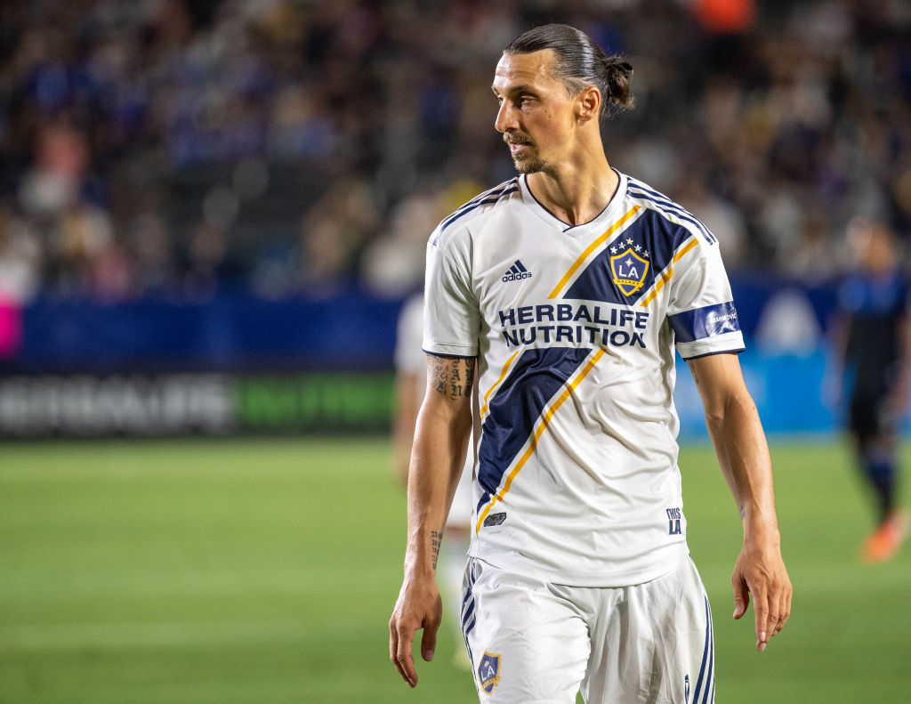 Zlatan explotó contra miembro del LA FC: “Vete a casa, pequeña put…”