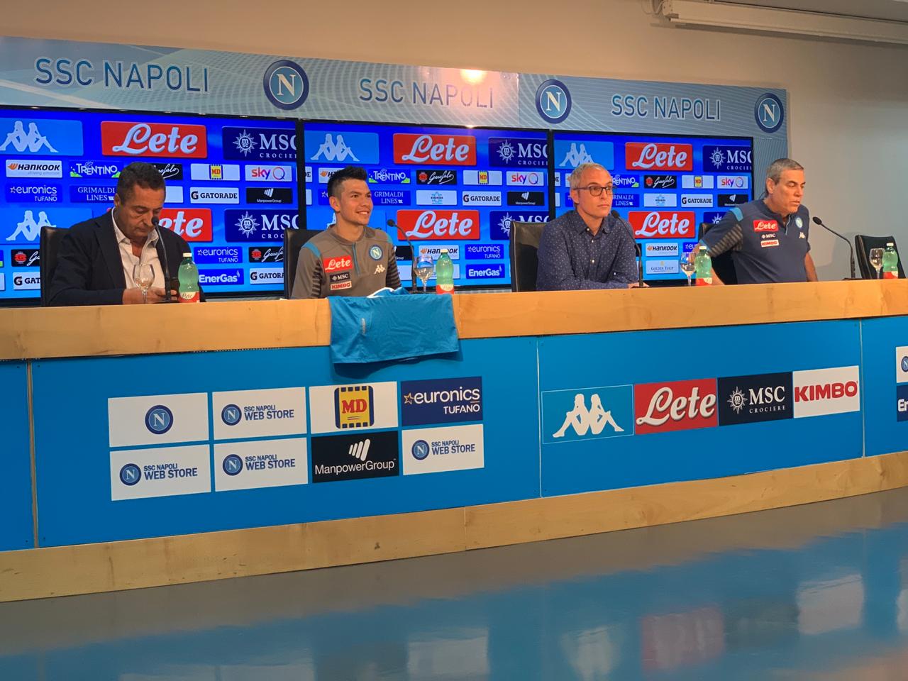 Las 5 mejores frases del 'Chucky' Lozano en su presentación con el Napoli