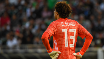 ¡Ojo aquí, Ame! Lecce habría 'bateado' a Memo Ochoa