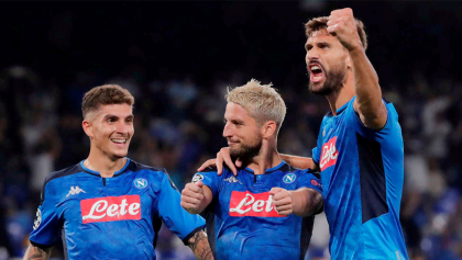 Atajadón de Adrian, 'Chucky' 69, Mertens y Llorente: Napoli le pegó al campeón Liverpool