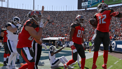 ¿La sorpresa del año? 'Bucs' terminan con el invicto de los Rams en Los Ángeles