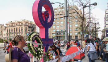 Terremoto-feminista-manifestación-alerta-de-género