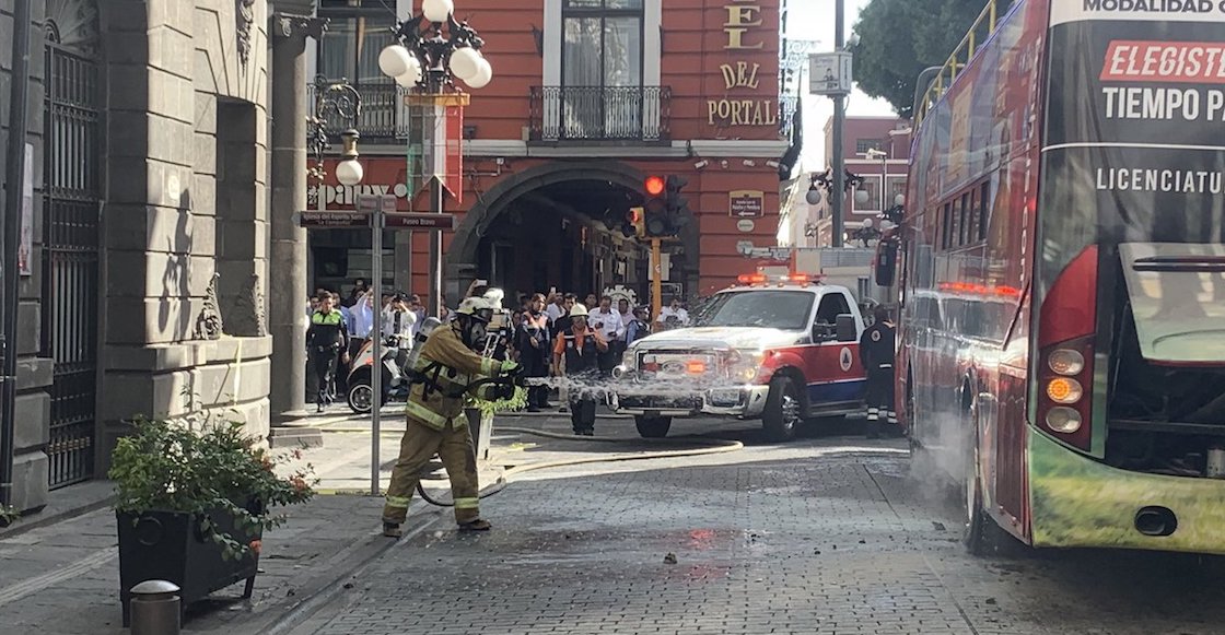 explota-llantas-turibus-incendio-puebla