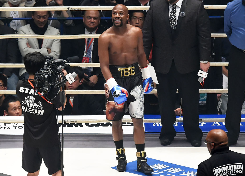 ¡It's showtime! Floyd Mayweather está en negociaciones para volver al ring