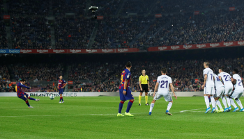 En imágenes y videos: Así fue el GOLAZO de tiro libre de Messi al Valladolid