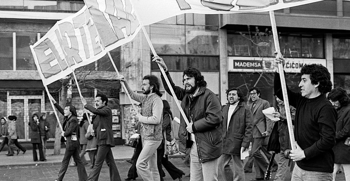 "El derecho de vivir en paz" la canción de Victor Jara que se ha convertido en el himno de protesta en Chile