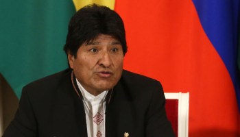 Aventaja Evo Morales elecciones presidenciales en Bolivia pero habría segunda vuelta