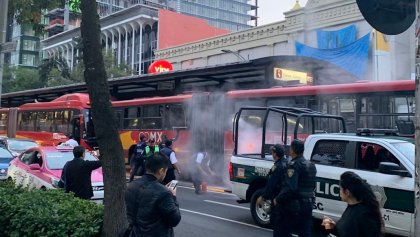 incendio-metrobus-doctor-galvez-llanta-fotos-falla-mecánica