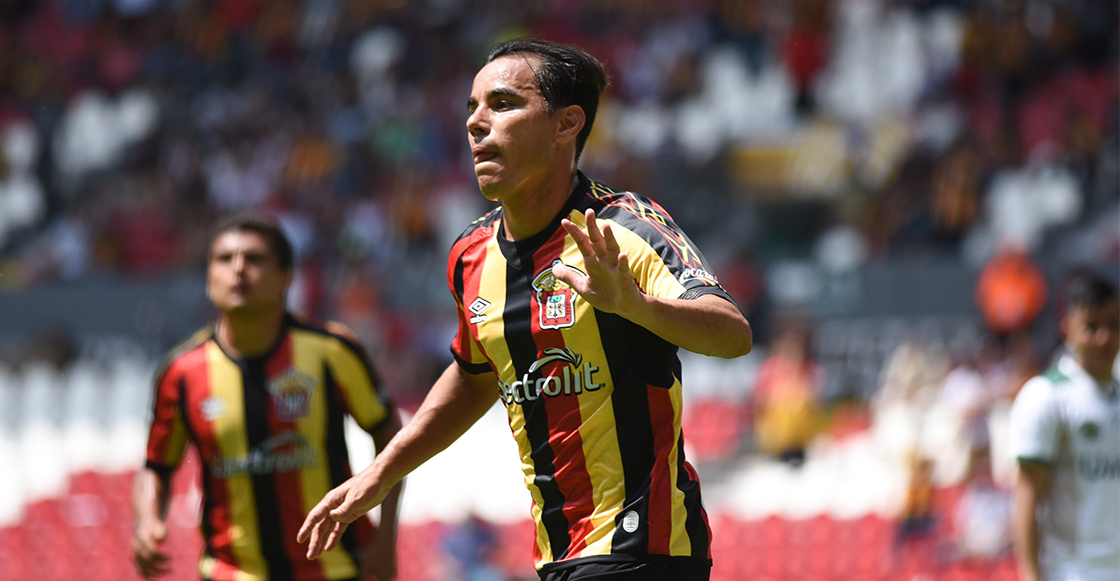 Omar Bravo volvió a marcar con Leones Negros en el Ascenso MX