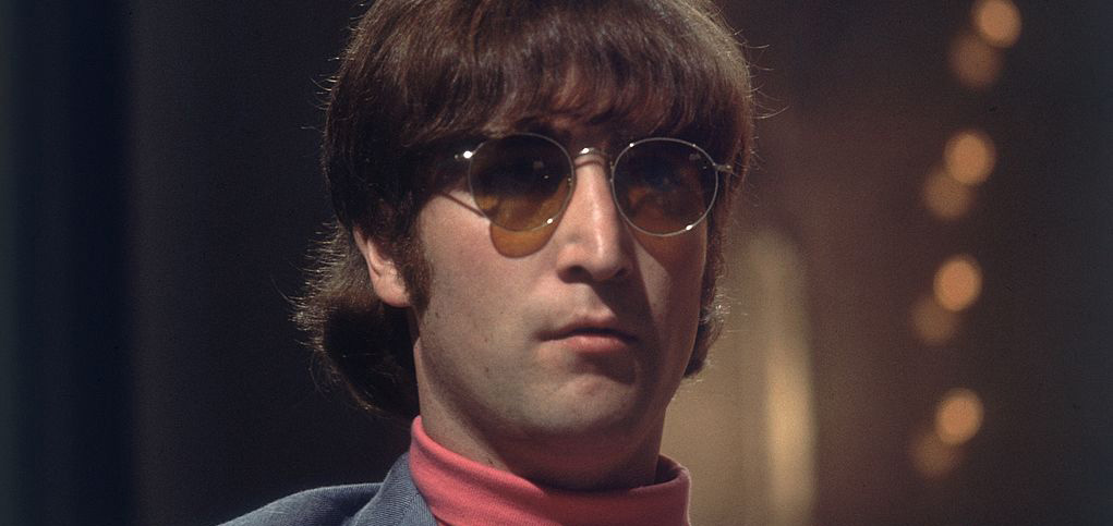 Los lentes de John Lennon y otras de Beatles serán subastadas!
