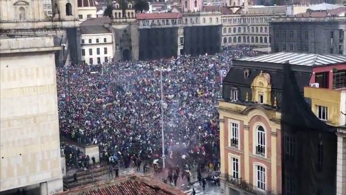 colombia-bogota-protestas-manifestacion-paquetazo-ivan-duque-tension-01