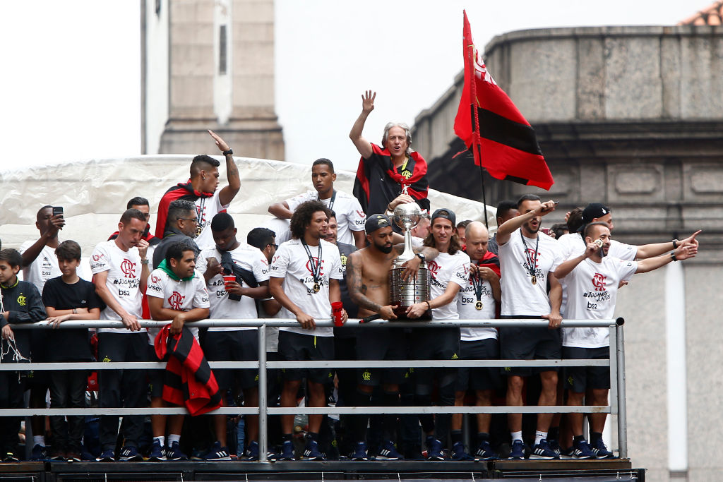 En imágenes y video: Flamengo celebró con miles de aficionados su título de la Copa Libertadores