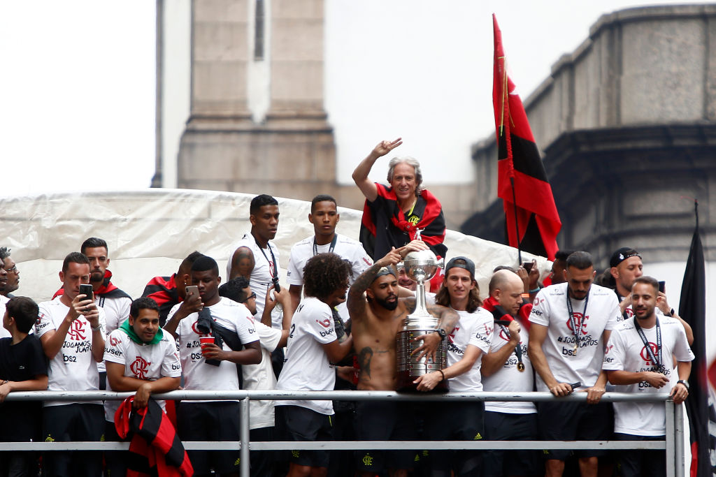 En imágenes y video: Flamengo celebró con miles de aficionados su título de la Copa Libertadores