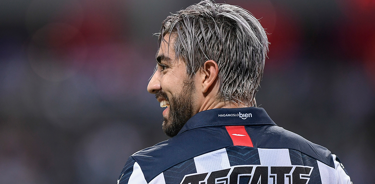 Tampoco es la bomba: Rayados descarta la salida de Rodolfo Pizarro