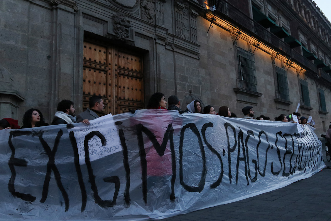 manifestación-secretaria-de-cultura-palacio-nacional