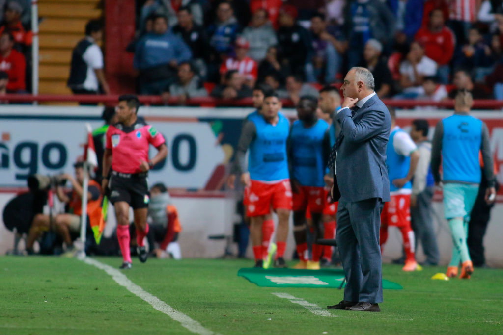 Los 3 equipos que buscarían a ‘Memo’ Vázquez tras su salida oficial del Necaxa