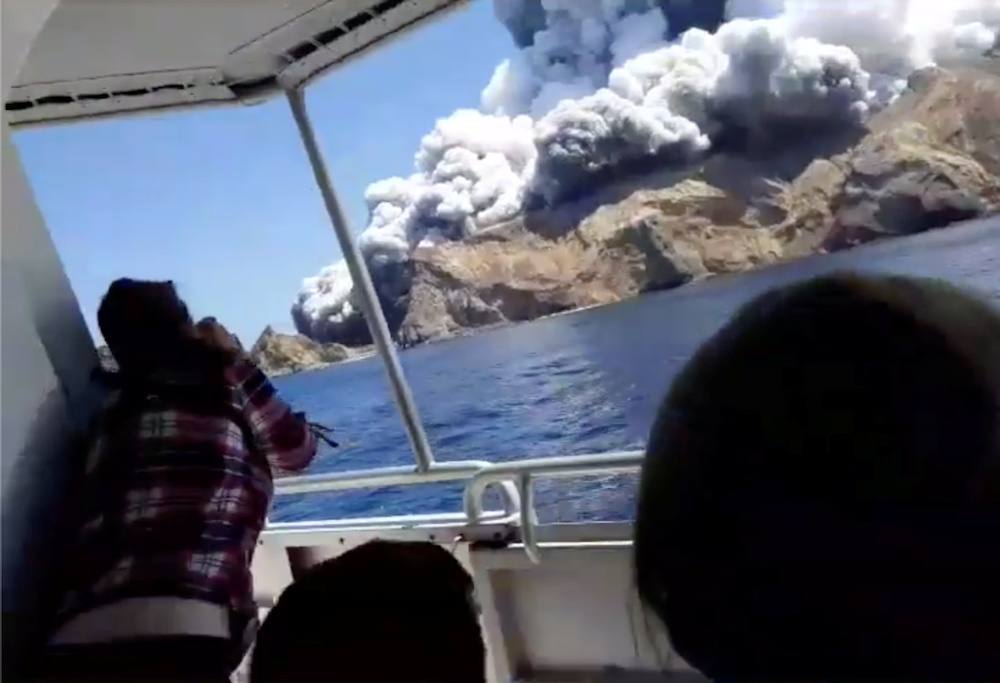 Volcán-whakaari-erupción-nueva-zelanda