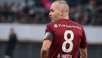 ¡Sonrisa culé! Andrés Iniesta piensa en el retiro y en volver al Barcelona como DT