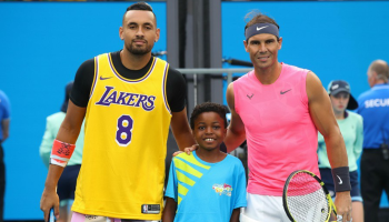 Kyrgios y Nadal homenajearon a Kobe Bryant en el Abierto de Australia