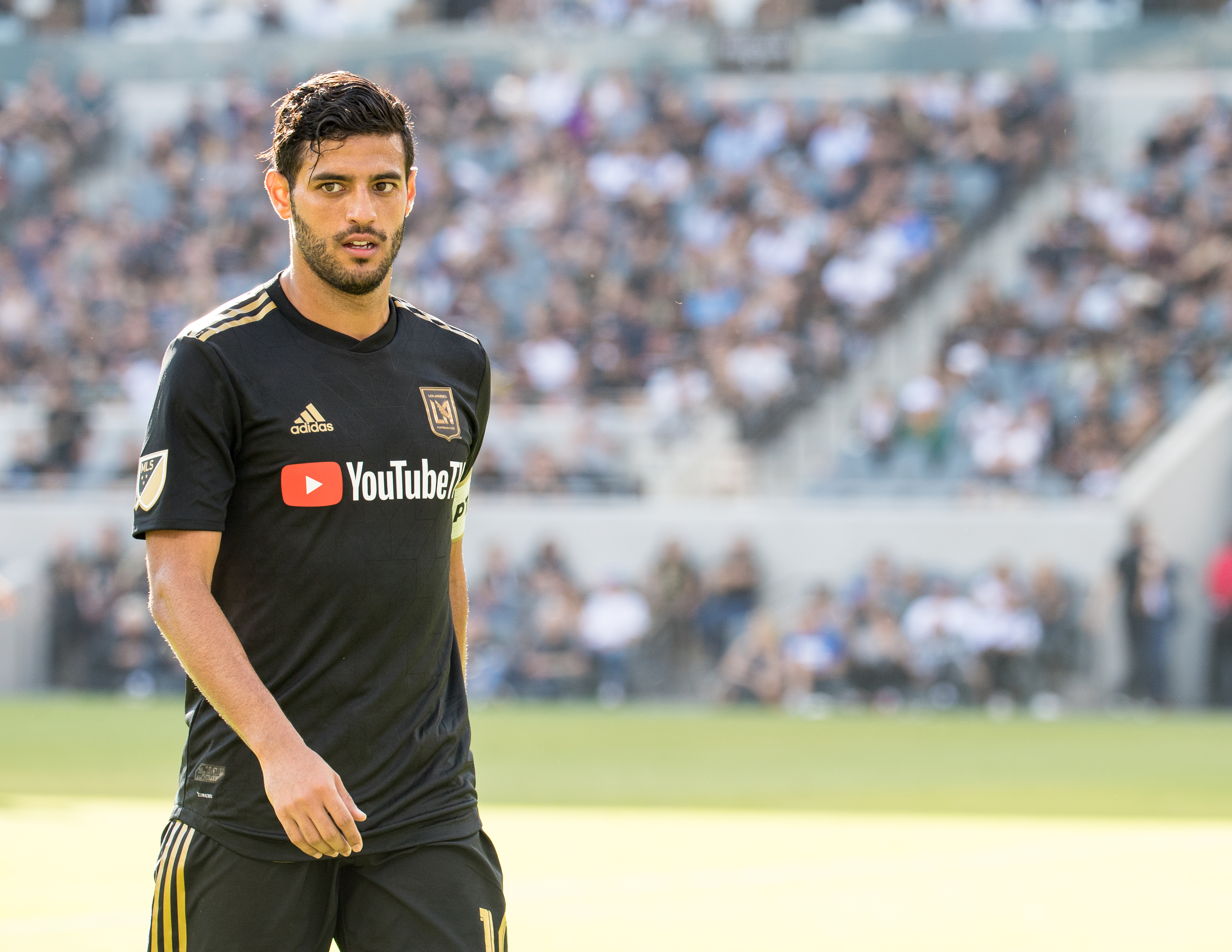 Carlos Vela 'trolleó' al León previo a su duelo: "Hacen buenos zapatos"