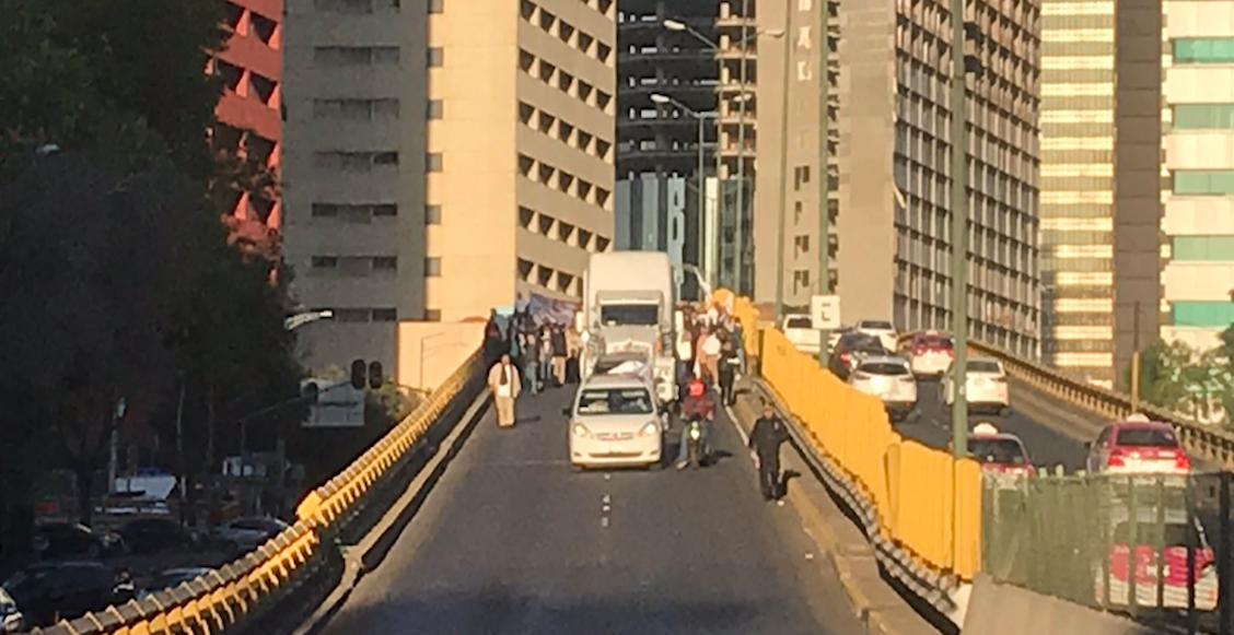 marina-nacional-manifestación-torre-de-pemex