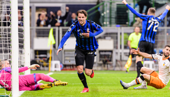 ¡Debut goleador! Atalanta aplastó al Valencia y se acercó a los Cuartos de Champions