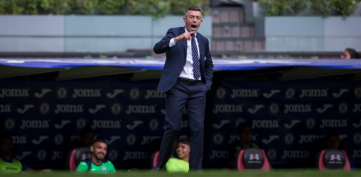 ¡Con todo! Caixinha criticó a Peláez y explicó su salida de Cruz Azul