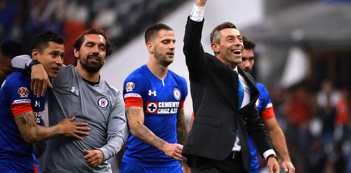 ¡Con todo! Caixinha criticó a Peláez y explicó su salida de Cruz Azul