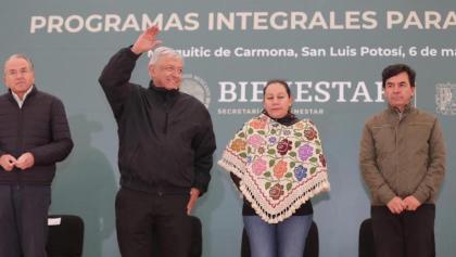 AMLO-feminista-humanista-protestas