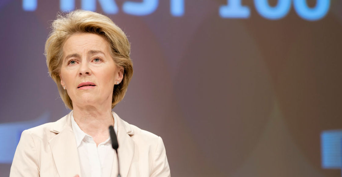 ursula-von-der-leyen-coronavirus-trump-vuelos