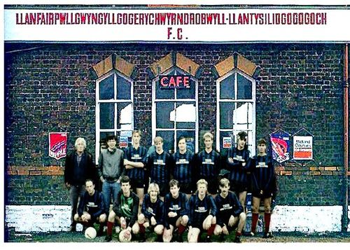 Aunque nadie lo pidió: 5 datos del Llanfairpwll FC, el club con el nombre más largo del mundo