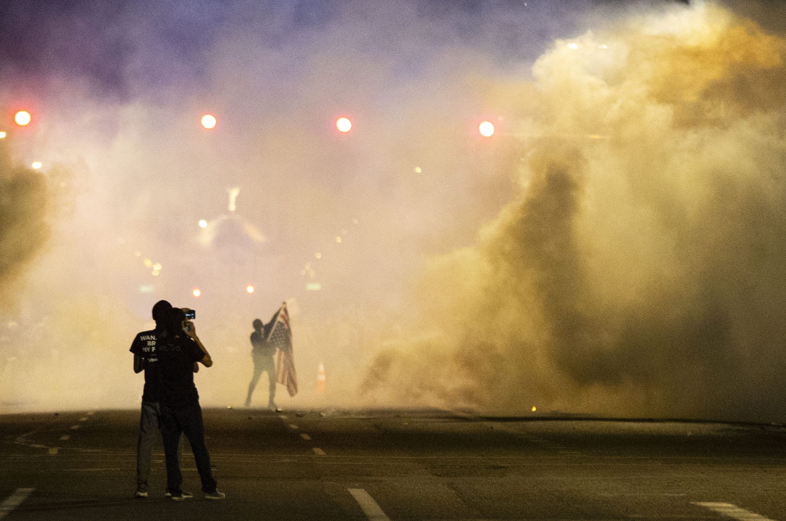 ¿Qué es ANTIFA, el grupo al que Donald Trump quiere designar como terrorista por las protestas en EU?