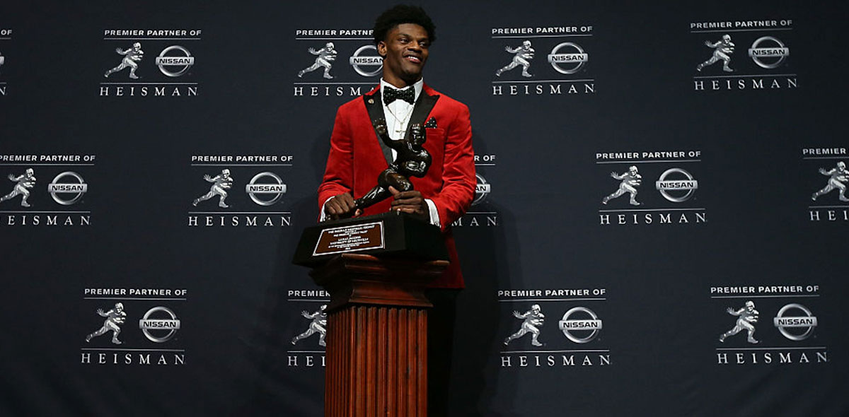 Historias de MVP: Lamar Jackson y la tragedia de perder a su papá y abuelo el mismo día