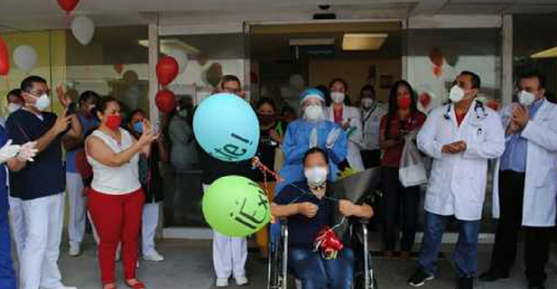 Enfermera del IMSS en Tamaulipas supera al coronavirus y abandona el hospital entre aplausos