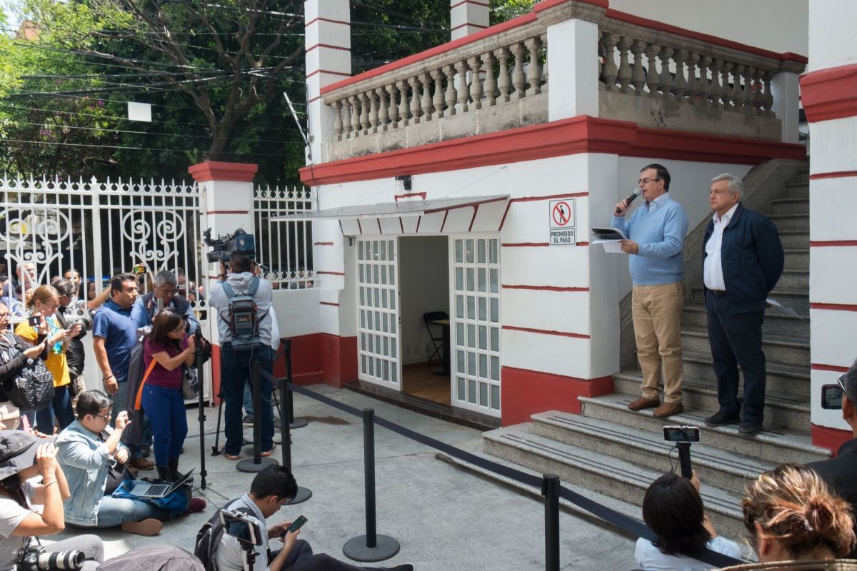 AMLO, casa de campaña