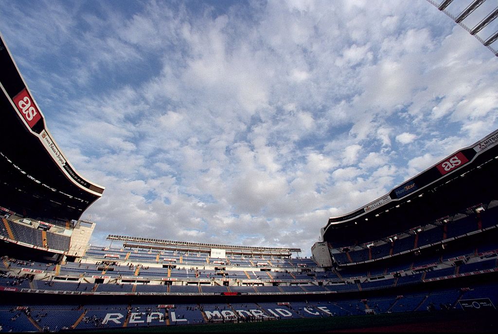 Empresa de Slim, bajo presión en la remodelación del Santiago Bernabéu