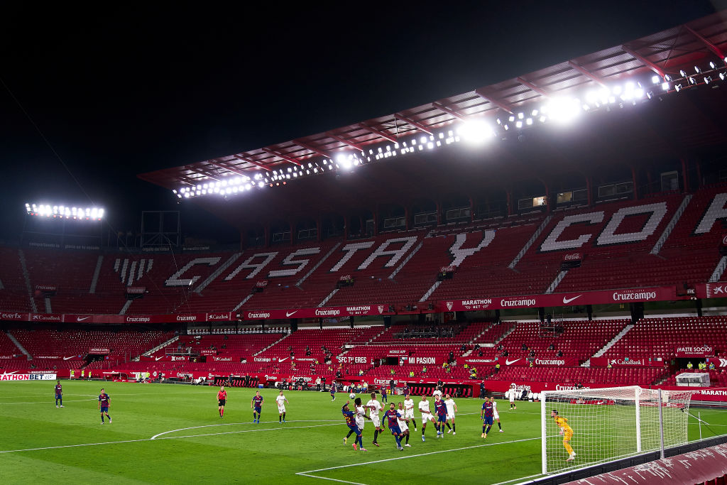 ¡Hay Liga! Sevilla le saca el empate al Barcelona y el Madrid saborea el liderato