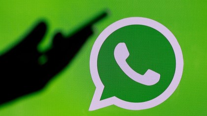 Justo en plena pandemia: WhatsApp se cae (de nuevo) y lo único que nos dejó fueron memes